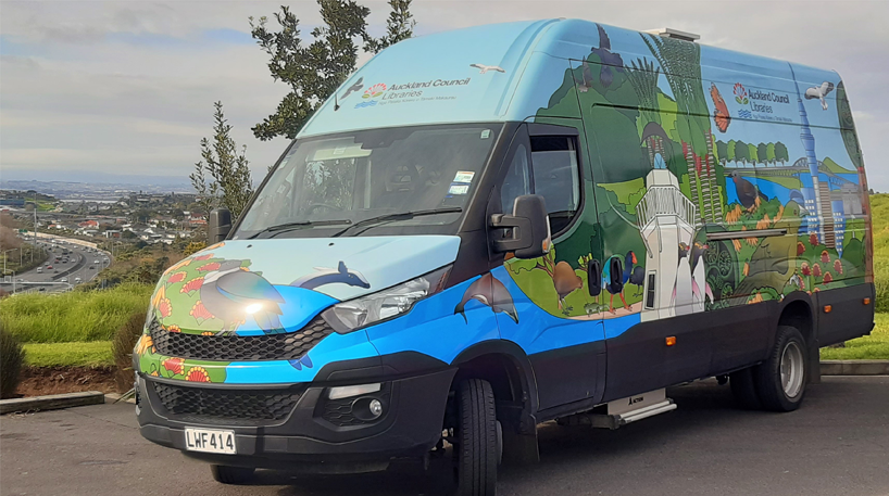 Auckland Libraries mobile library vehicle