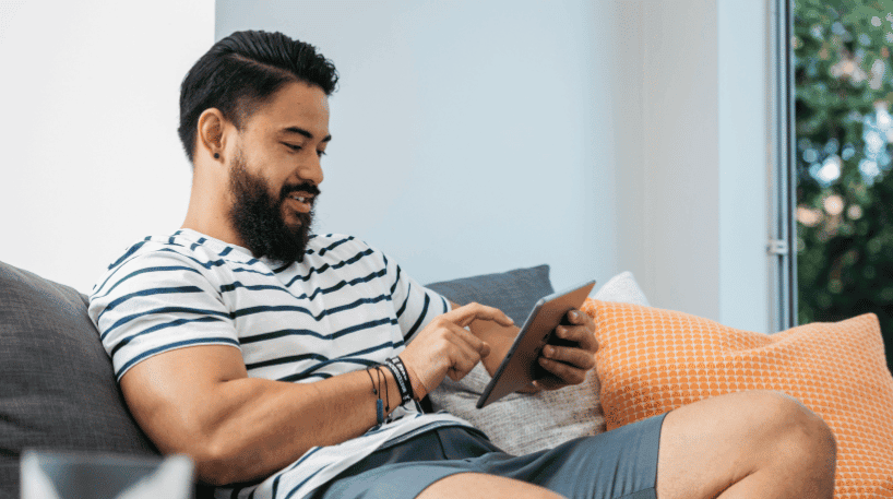 Man using an eBook reader